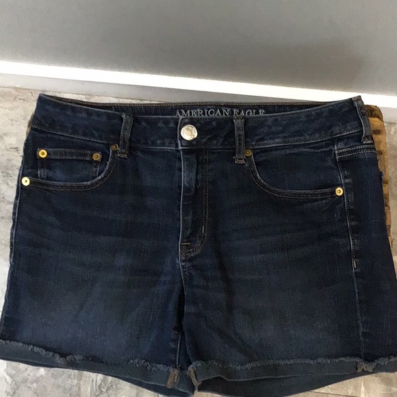 American Eagle Jean Shorts - Picture 1 of 4